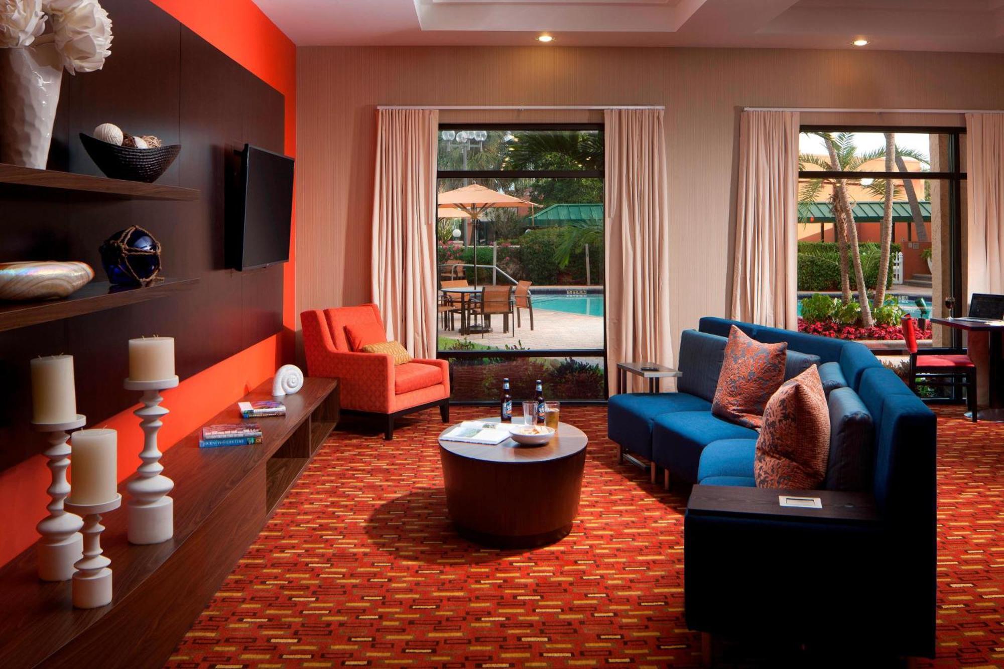 Courtyard By Marriott Fort Lauderdale East / Lauderdale-By-The-Sea Bagian luar foto