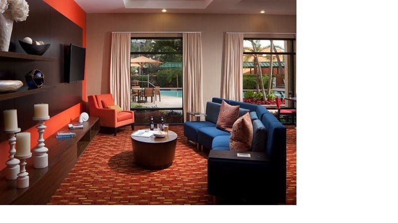 Courtyard By Marriott Fort Lauderdale East / Lauderdale-By-The-Sea Bagian luar foto