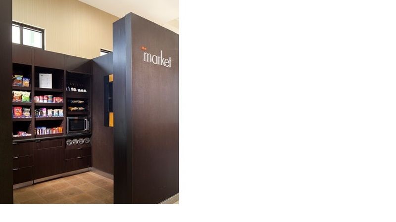 Courtyard By Marriott Fort Lauderdale East / Lauderdale-By-The-Sea Bagian luar foto